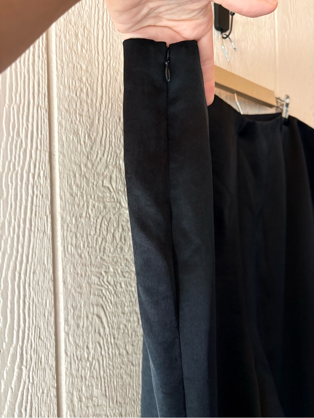 Vince Black Silky Wide Leg Cropped Culotte Pants Size 20 - Picture 3 of 5